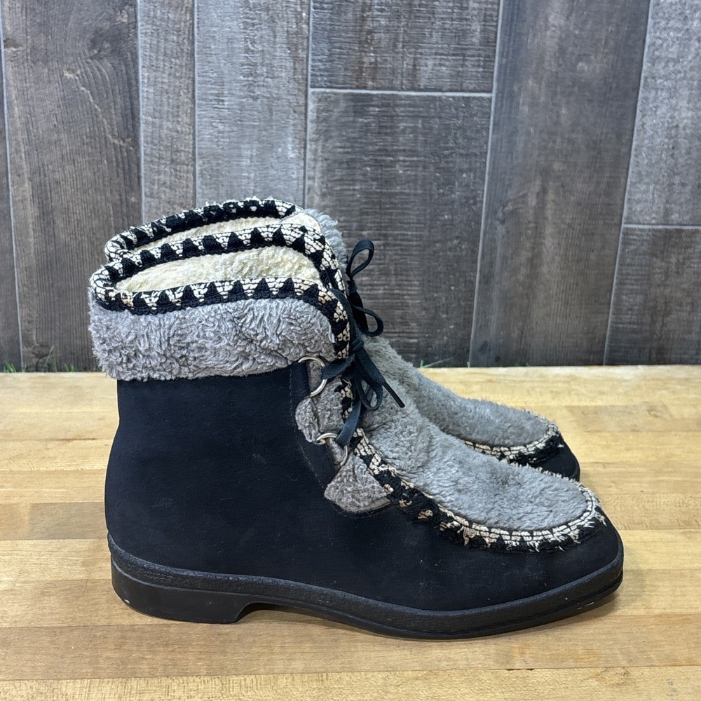 Snowland Women's Winter Boots Faux Fur Lined Black Gray Lace Up Size 7